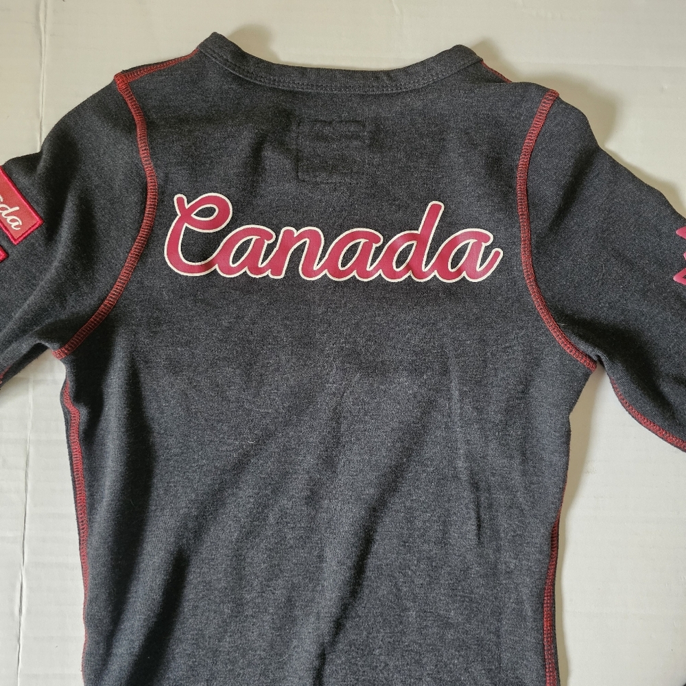 Vintage Collection Brand Canada Top Size XS Charcoal Gray Long Sleeve Pullover - Picture 11 of 14
